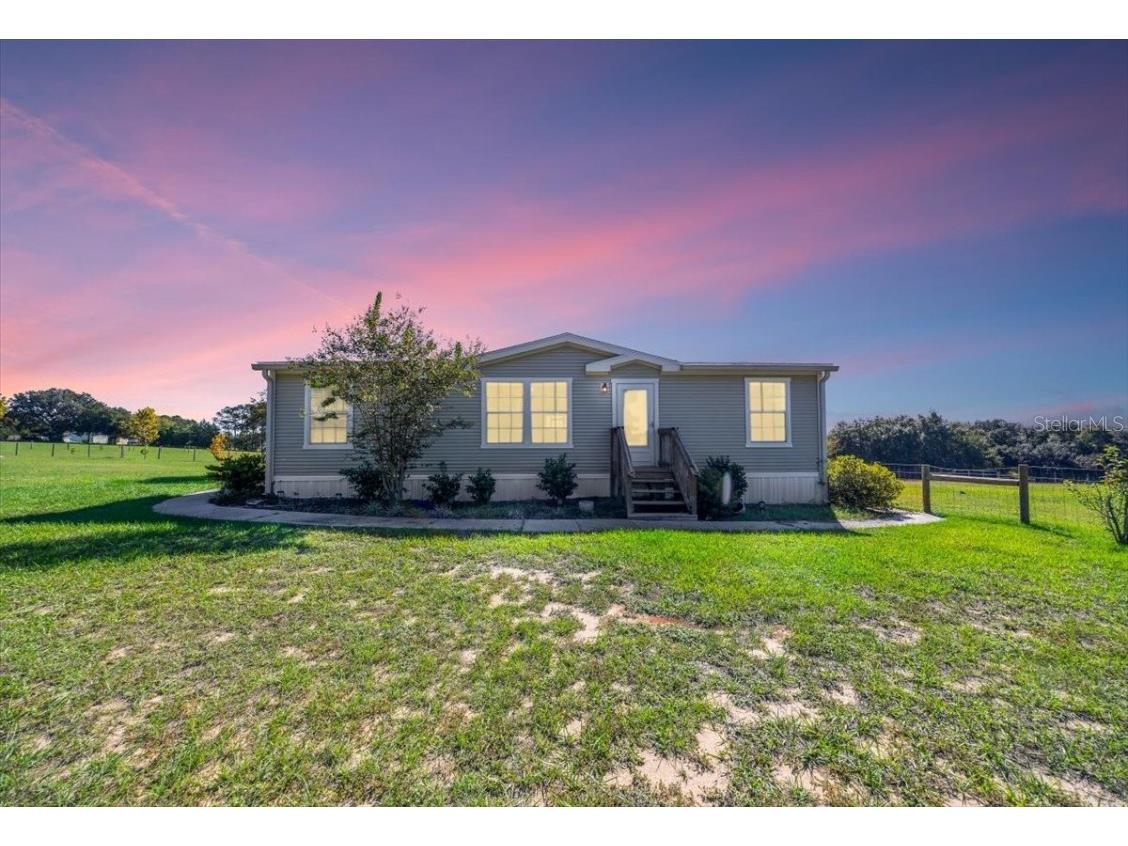 17355 SE 260th Avenue Road Umatilla FL 32784 OM710867 image2