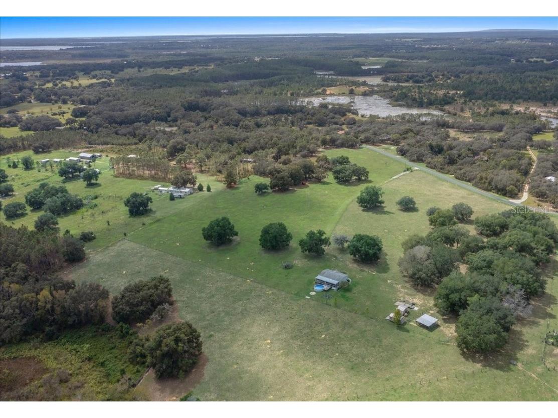 17355 SE 260th Avenue Road Umatilla FL 32784 OM710867 image56