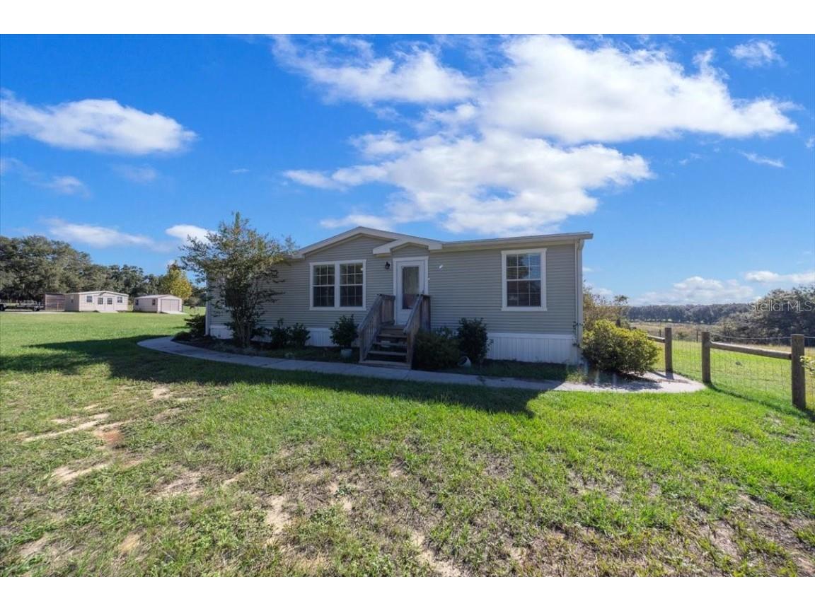 17355 SE 260th Avenue Road Umatilla FL 32784 OM710867 image8