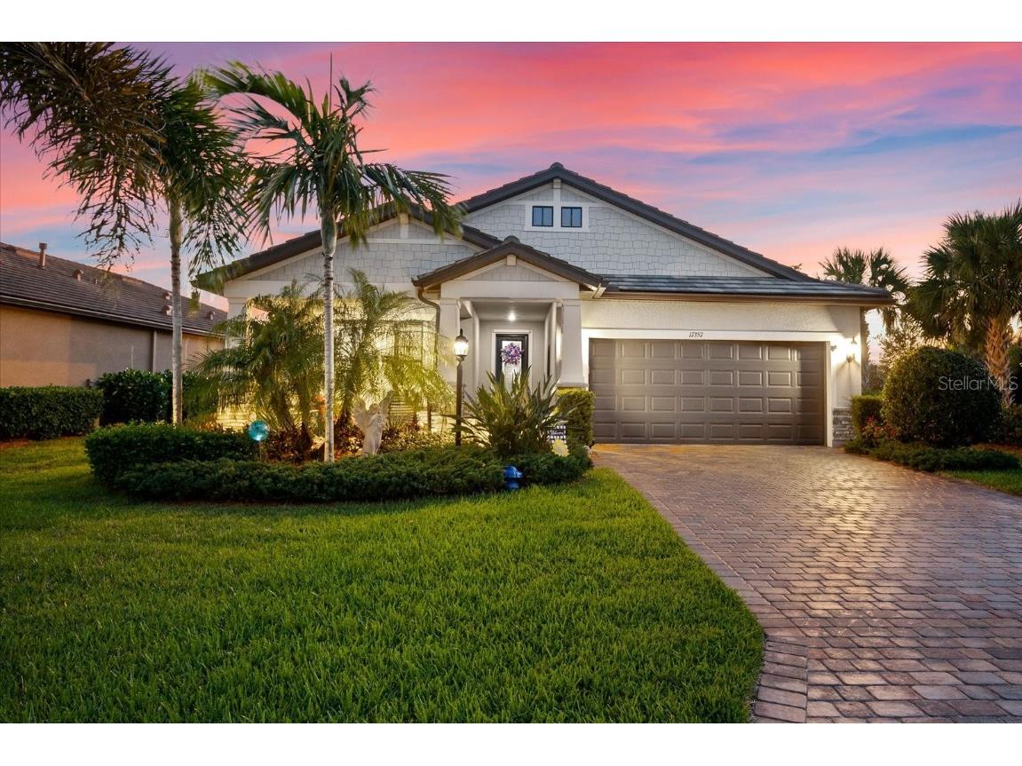 17357 Hampton Falls Terrace Bradenton FL 34202 A4606273 image1