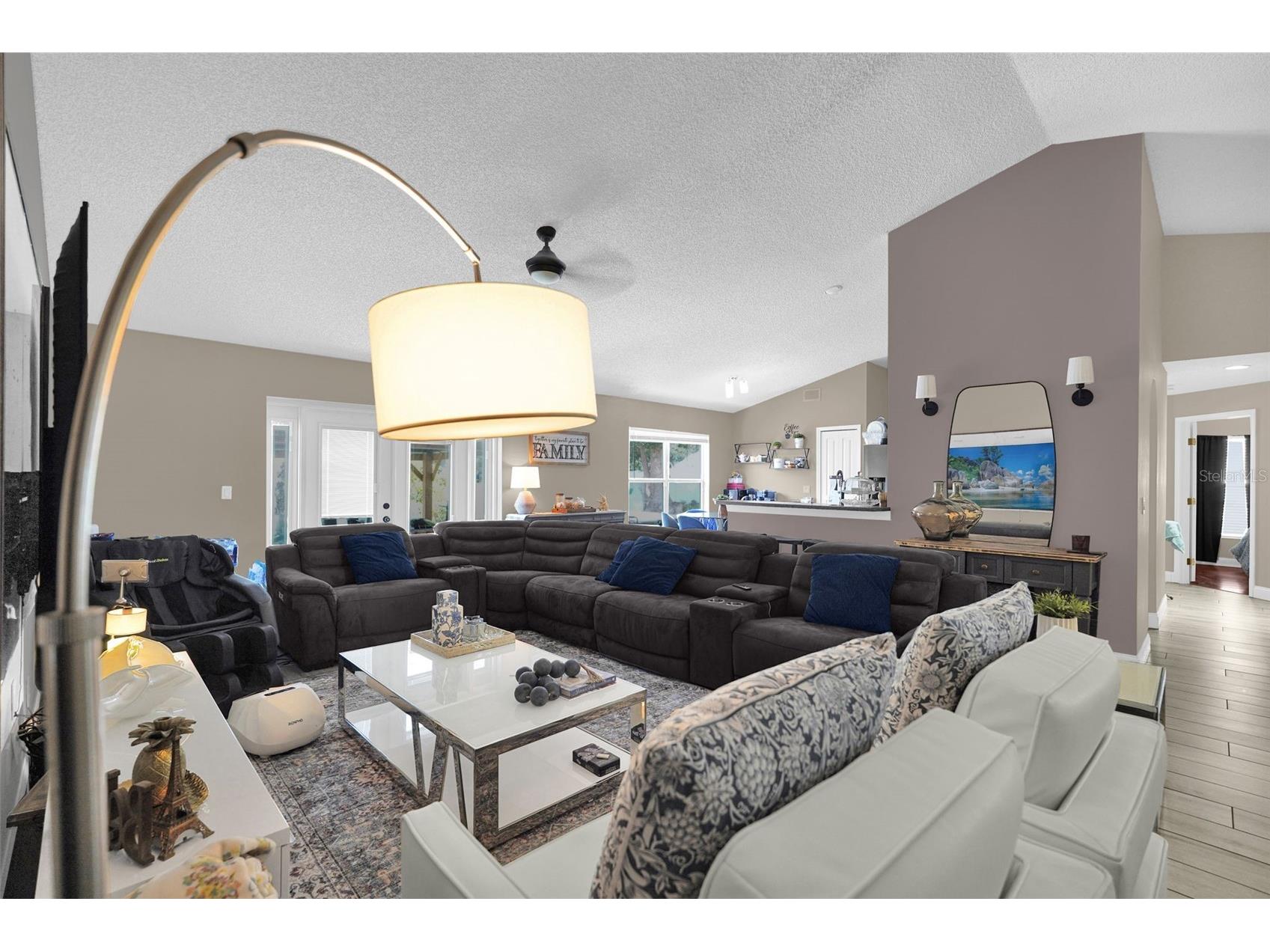 1736 Florence Vista Boulevard Orlando FL 32818 O6416273 image4