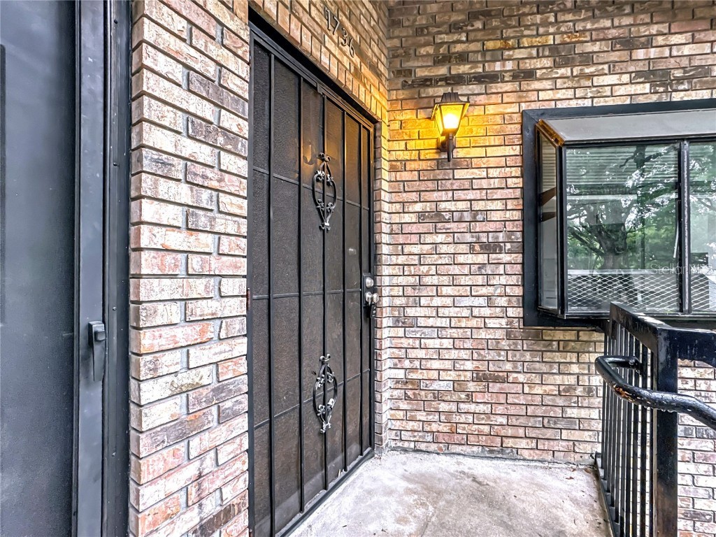 1736 Foxhall Circle #1736 Kissimmee FL 34741 O6349944 image2