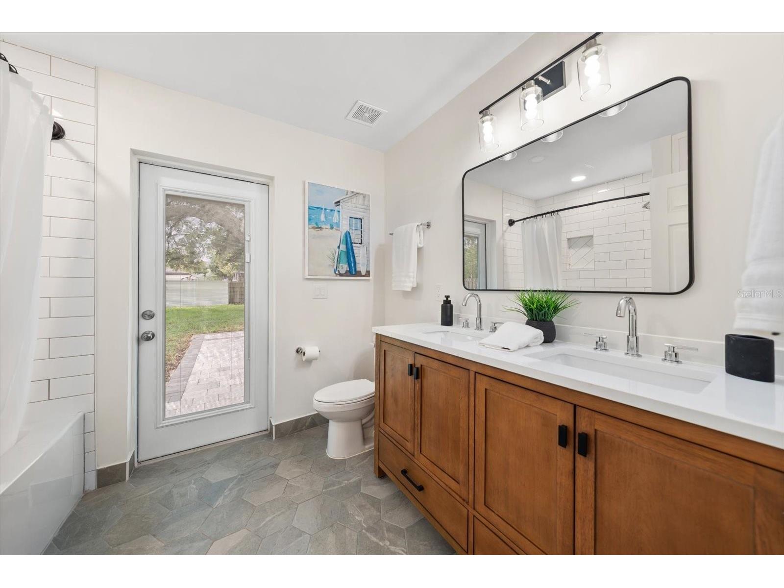 1736 Golf View Drive Belleair FL 33756 TB8512384 image30