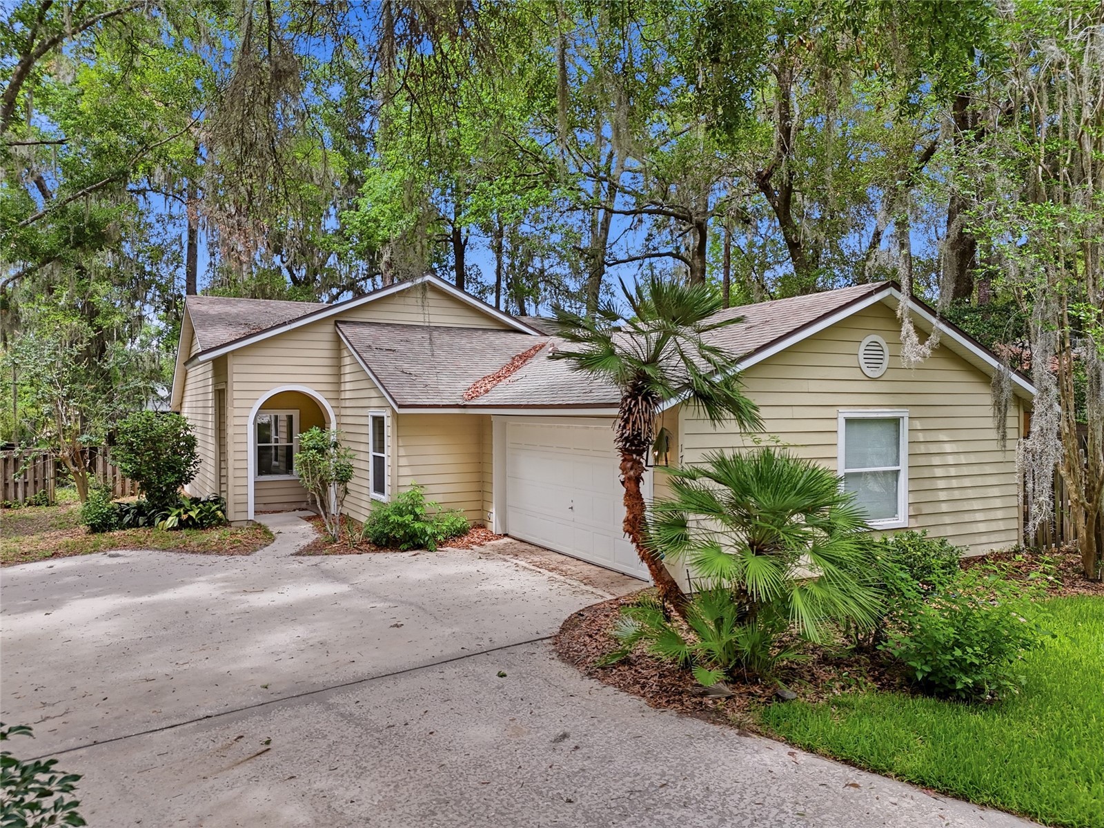 1736 NW 16th Place Gainesville FL 32605 GC540355 image1