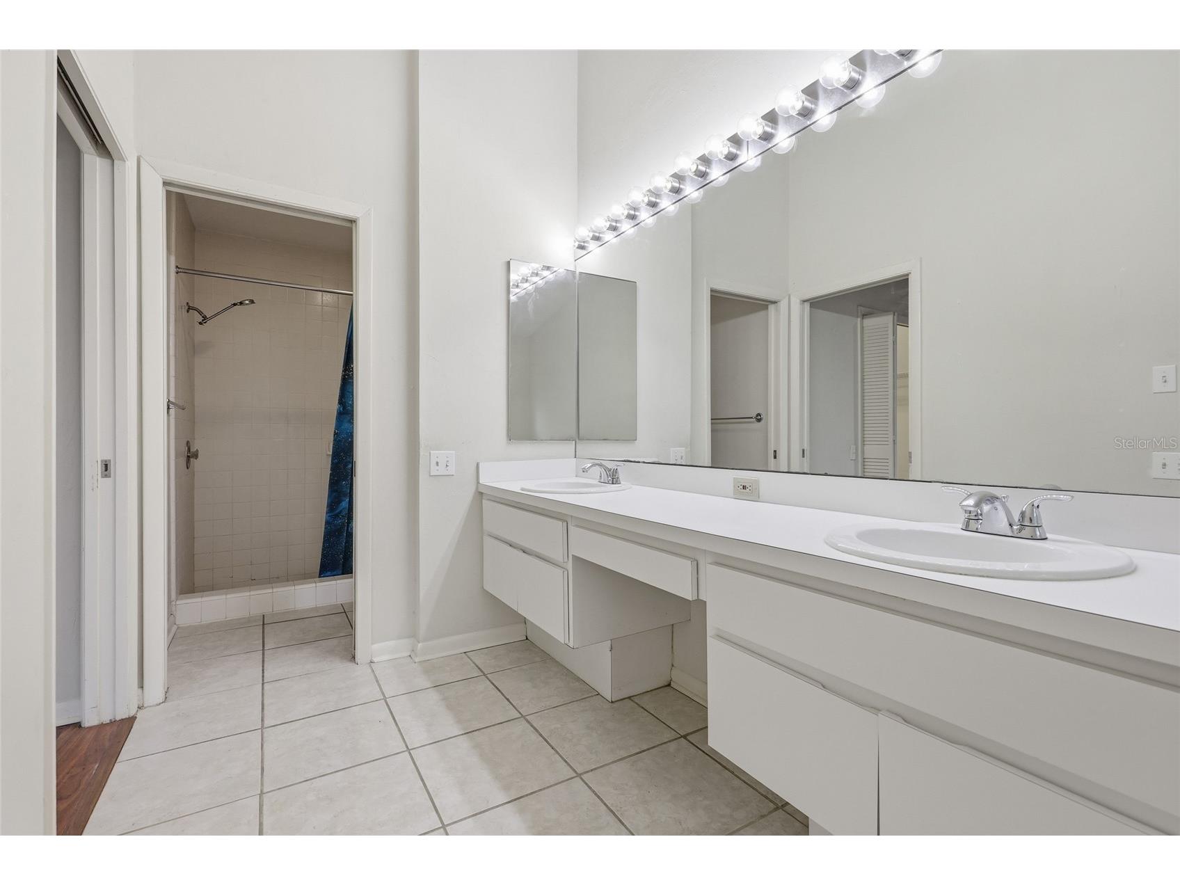 1736 NW 16th Place Gainesville FL 32605 GC540355 image14
