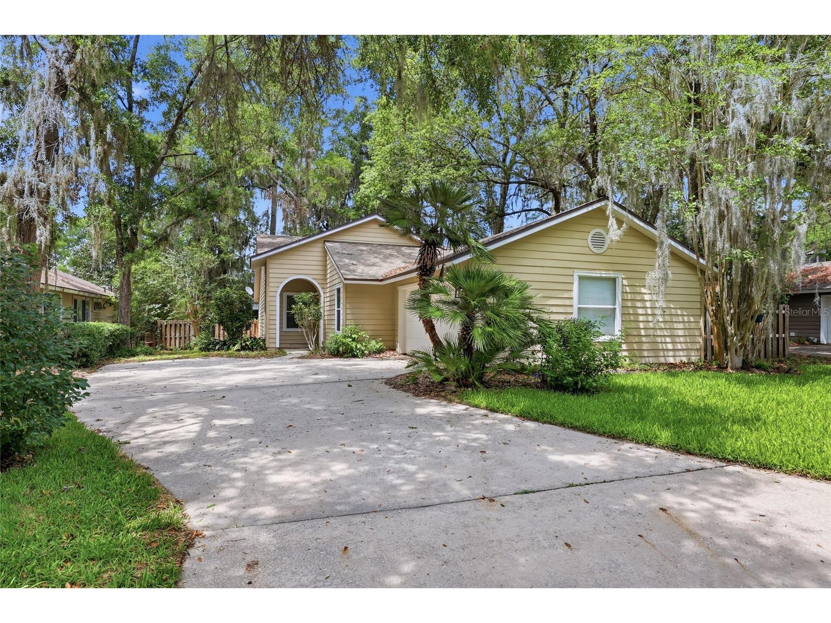1736 NW 16th Place Gainesville FL 32605 GC540355 image23