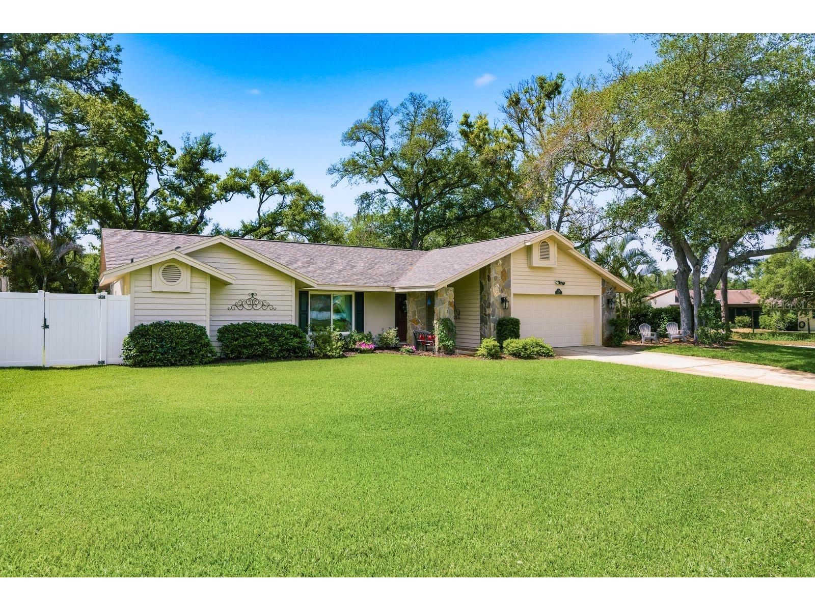 1736 Pine Hill Court Safety Harbor FL 34695 TB8494909 image1