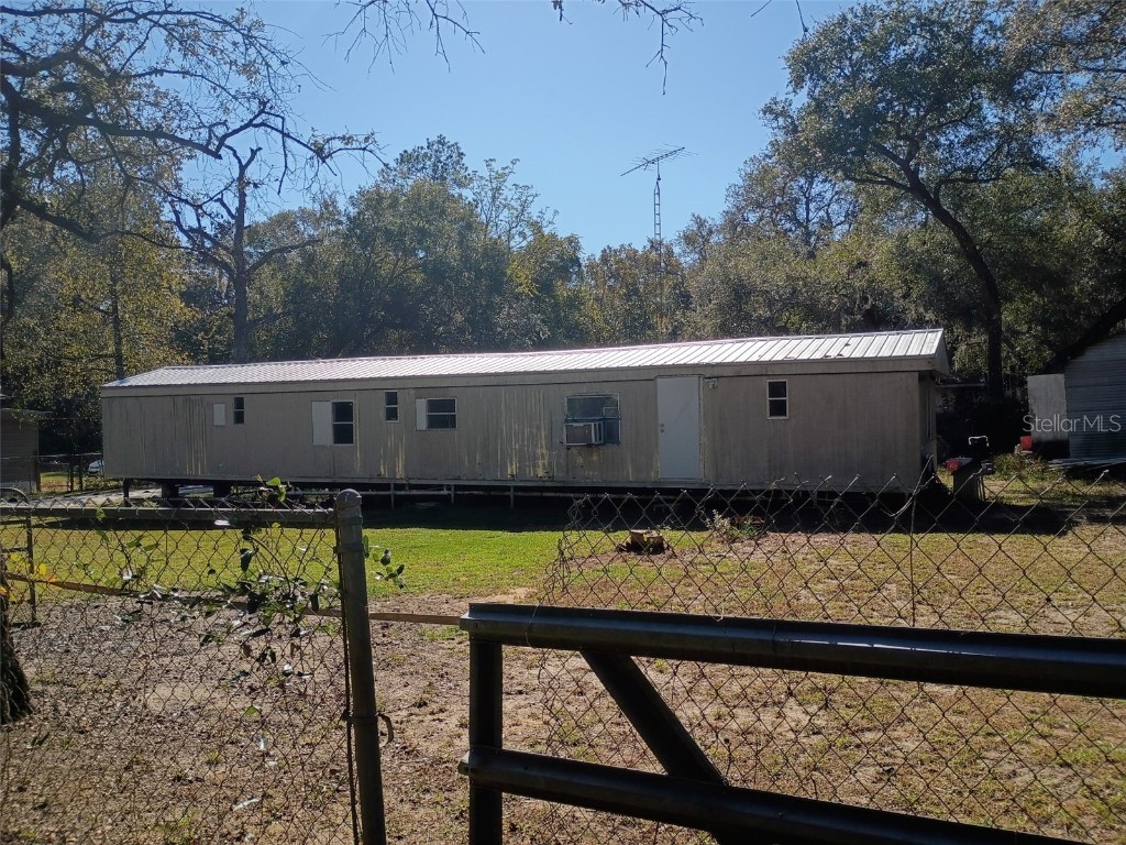 17360 NE 37th Lane Silver Springs FL 34488 OM713454 image1