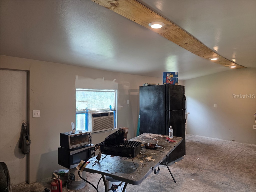 17360 NE 37th Lane Silver Springs FL 34488 OM713454 image2