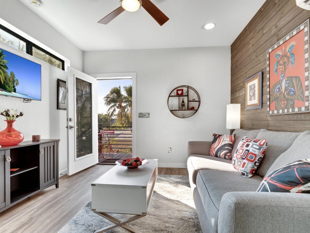 1737 Bay Street Sarasota FL 34236 A4674614 image26