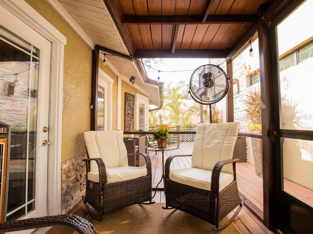 1737 Bay Street Sarasota FL 34236 A4674614 image32