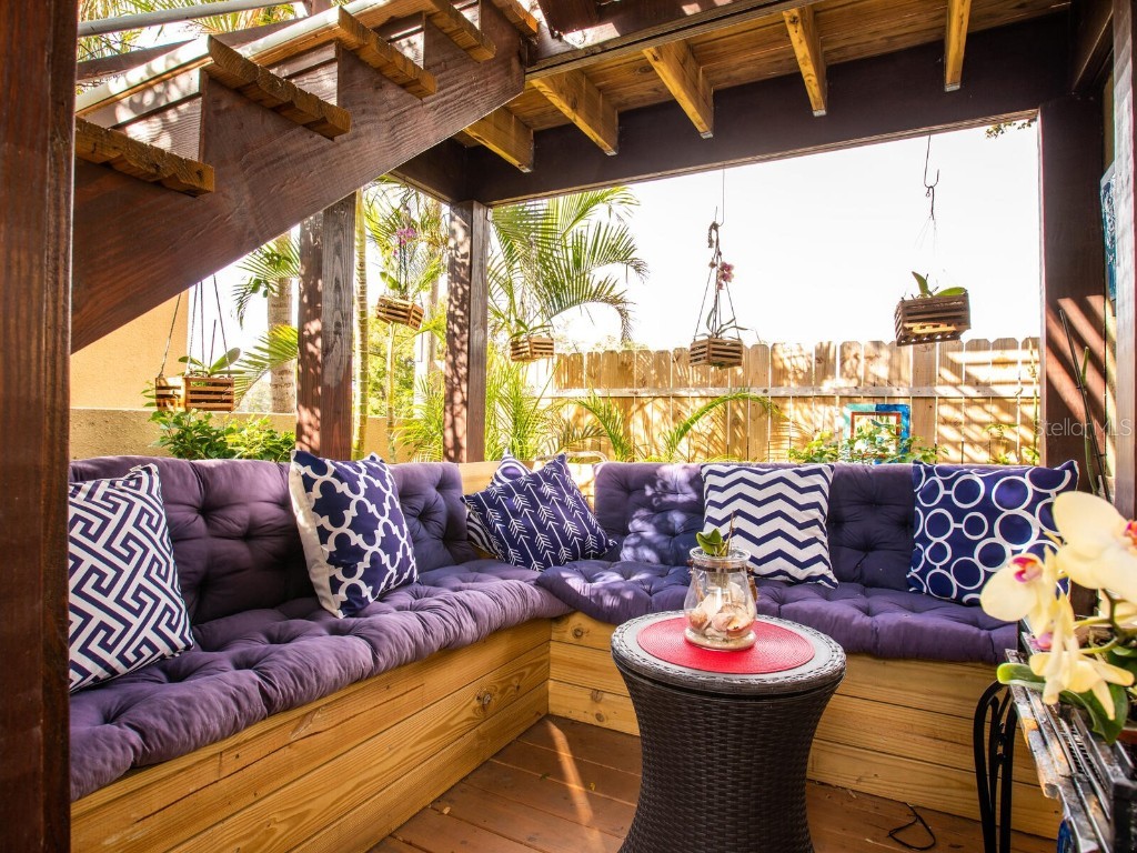 1737 Bay Street Sarasota FL 34236 A4674614 image38