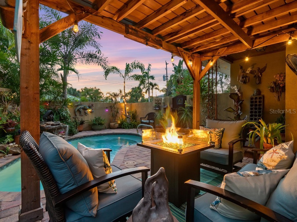 1737 Bay Street Sarasota FL 34236 A4674614 image57