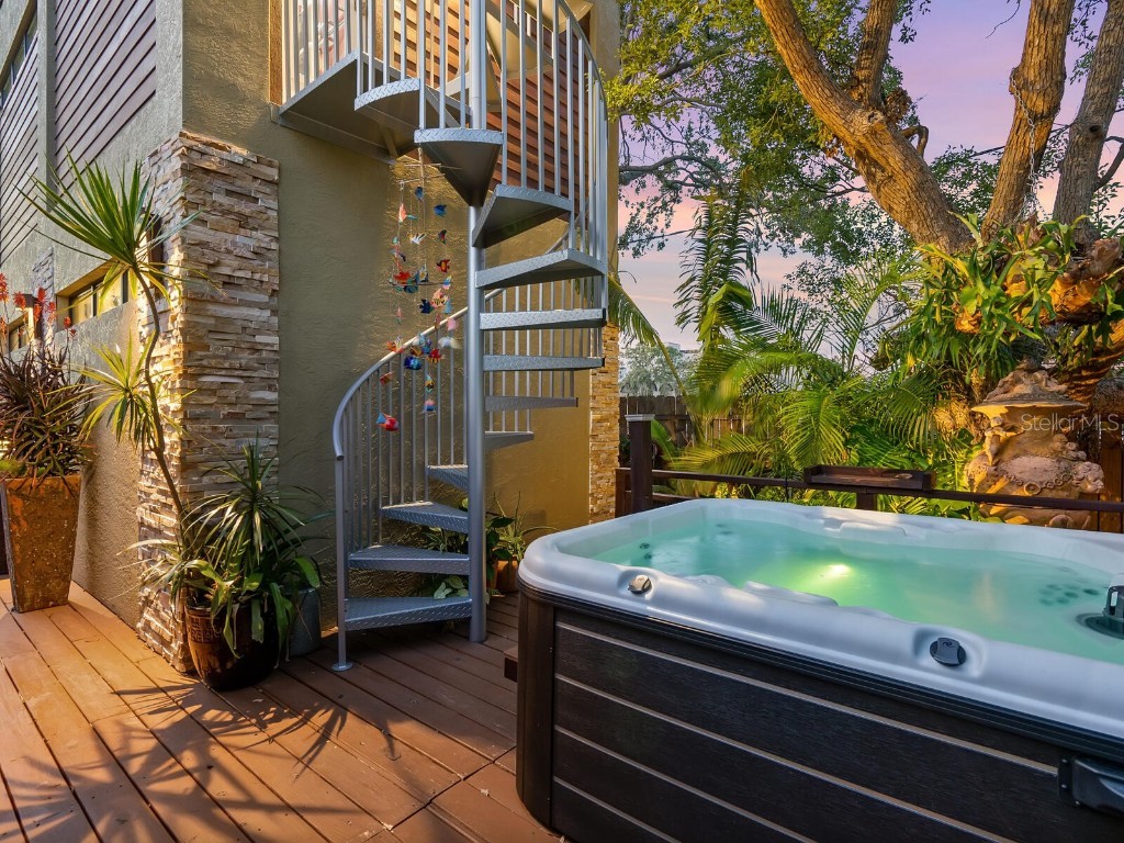 1737 Bay Street Sarasota FL 34236 A4674614 image65