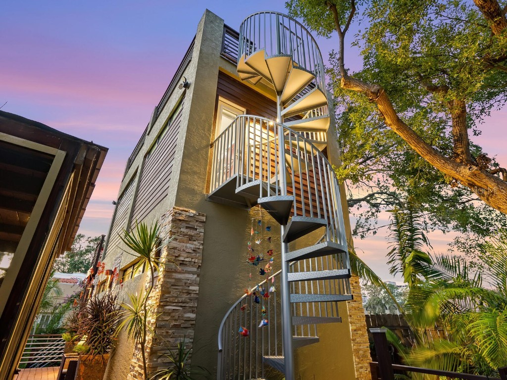 1737 Bay Street Sarasota FL 34236 A4674614 image66