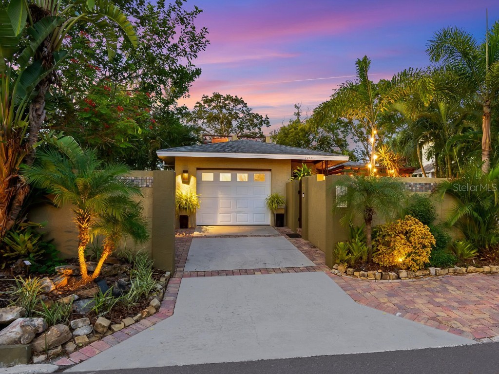 1737 Bay Street Sarasota FL 34236 A4674614 image69