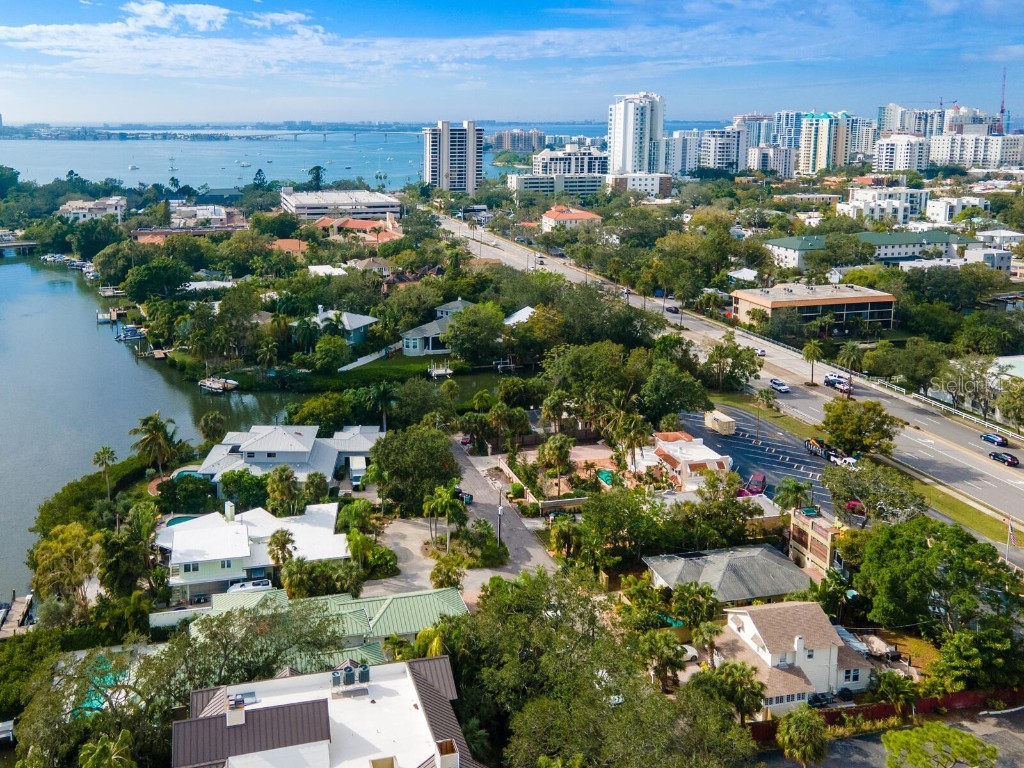 1737 Bay Street Sarasota FL 34236 A4674614 image71