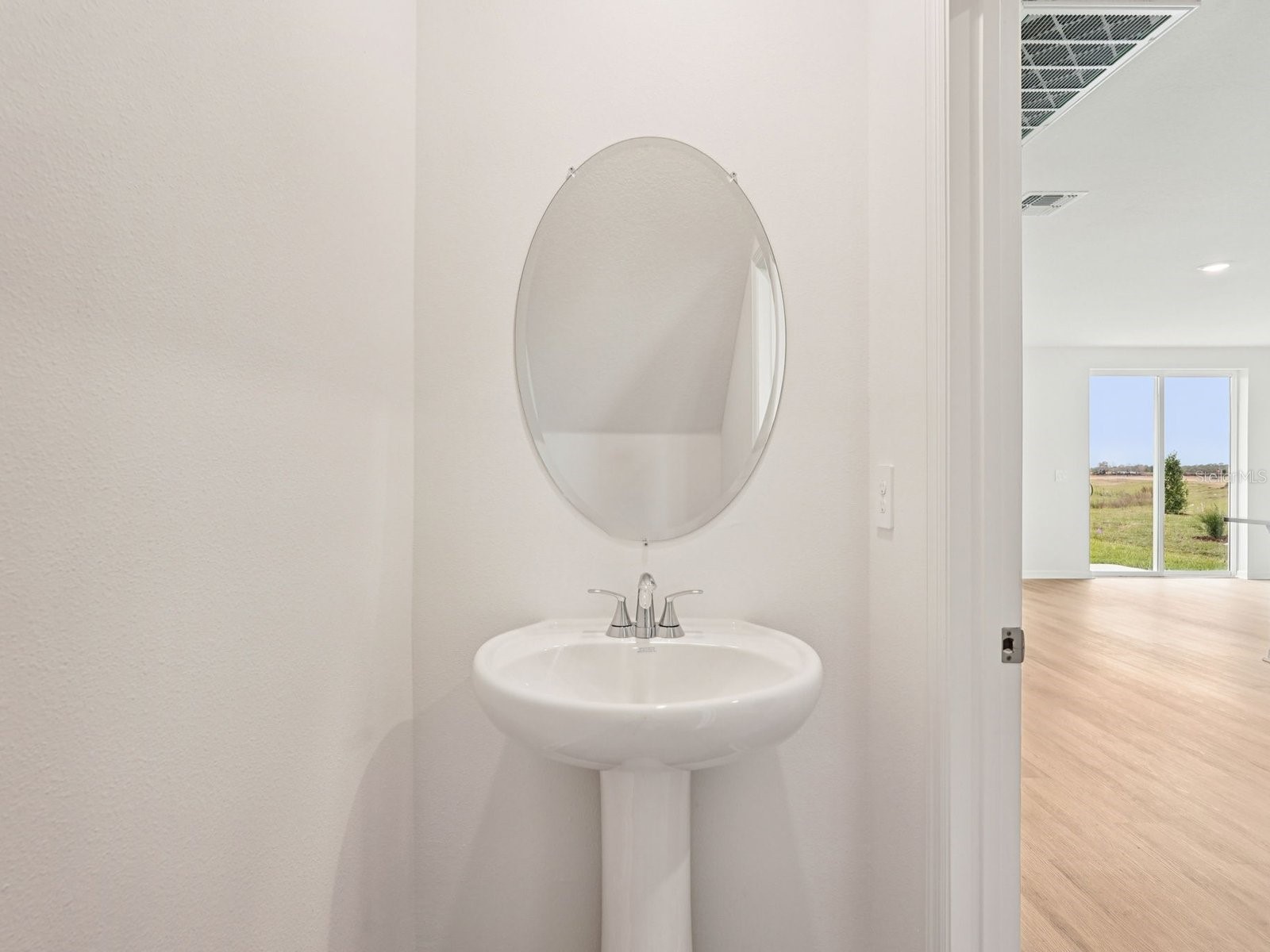 1737 Brekey Way Zephyrhills FL 33541 TB8472456 image11