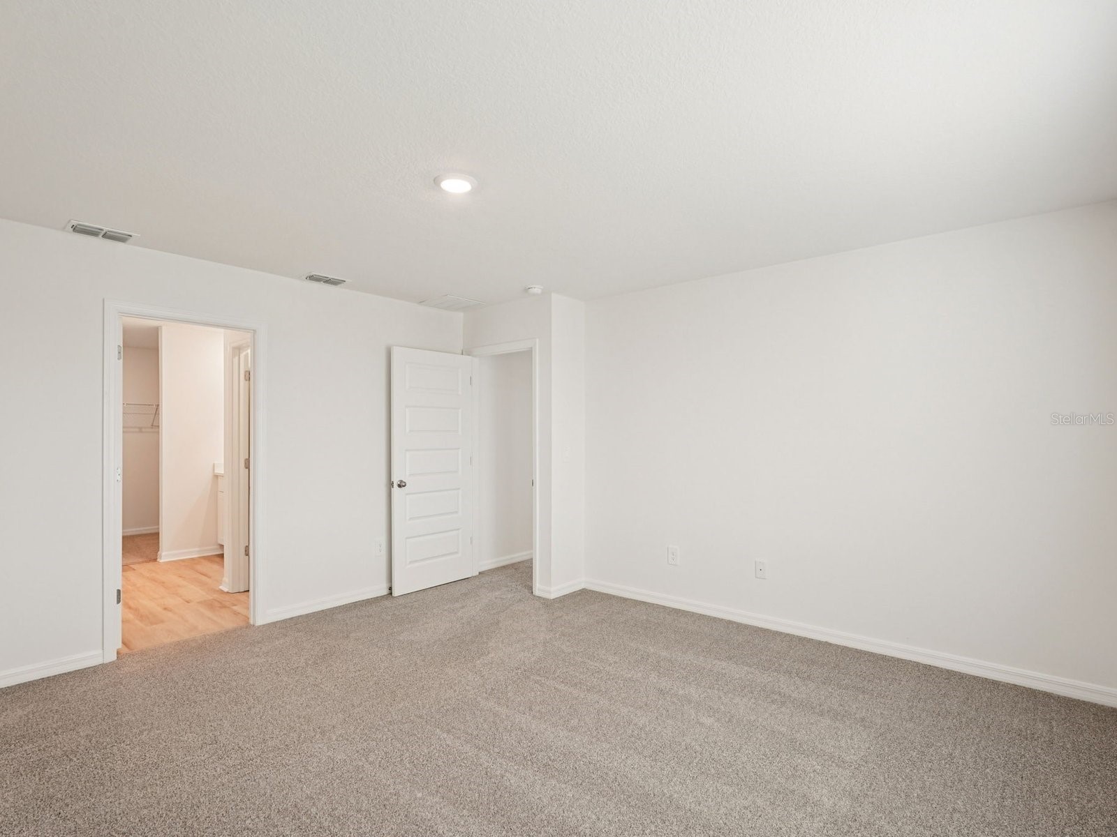 1737 Brekey Way Zephyrhills FL 33541 TB8472456 image16