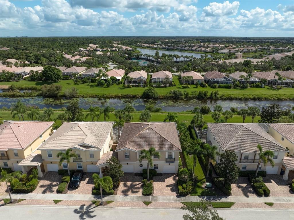 1737 Burgos Drive Sarasota FL 34238 A4668004 image2