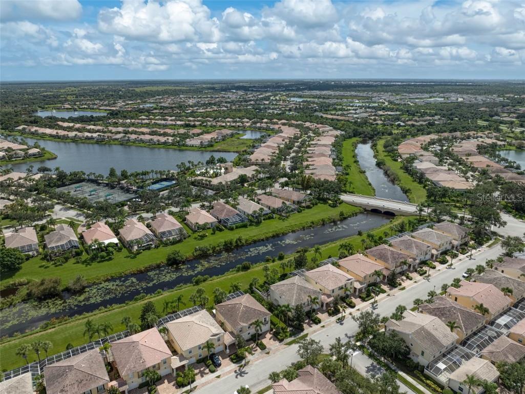 1737 Burgos Drive Sarasota FL 34238 A4668004 image36