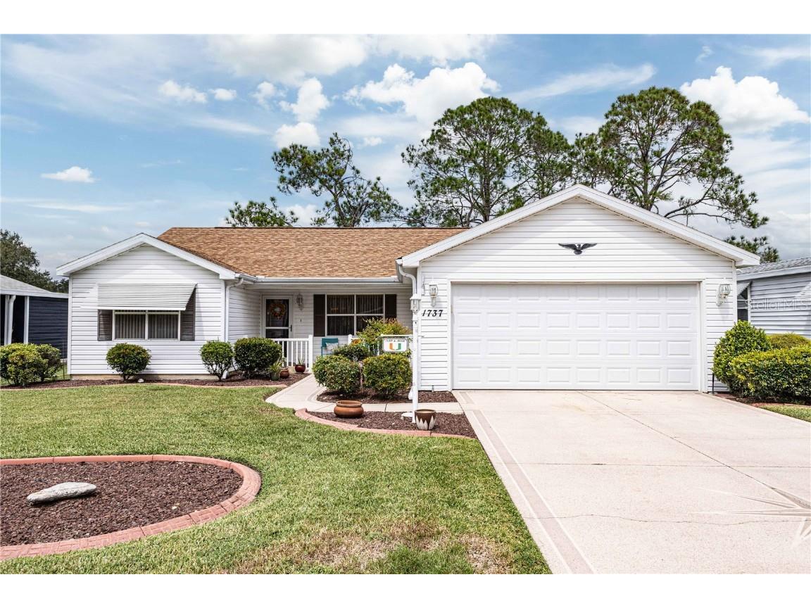 1737 Lauren Lane Lady Lake FL 32159 G5102847 image1