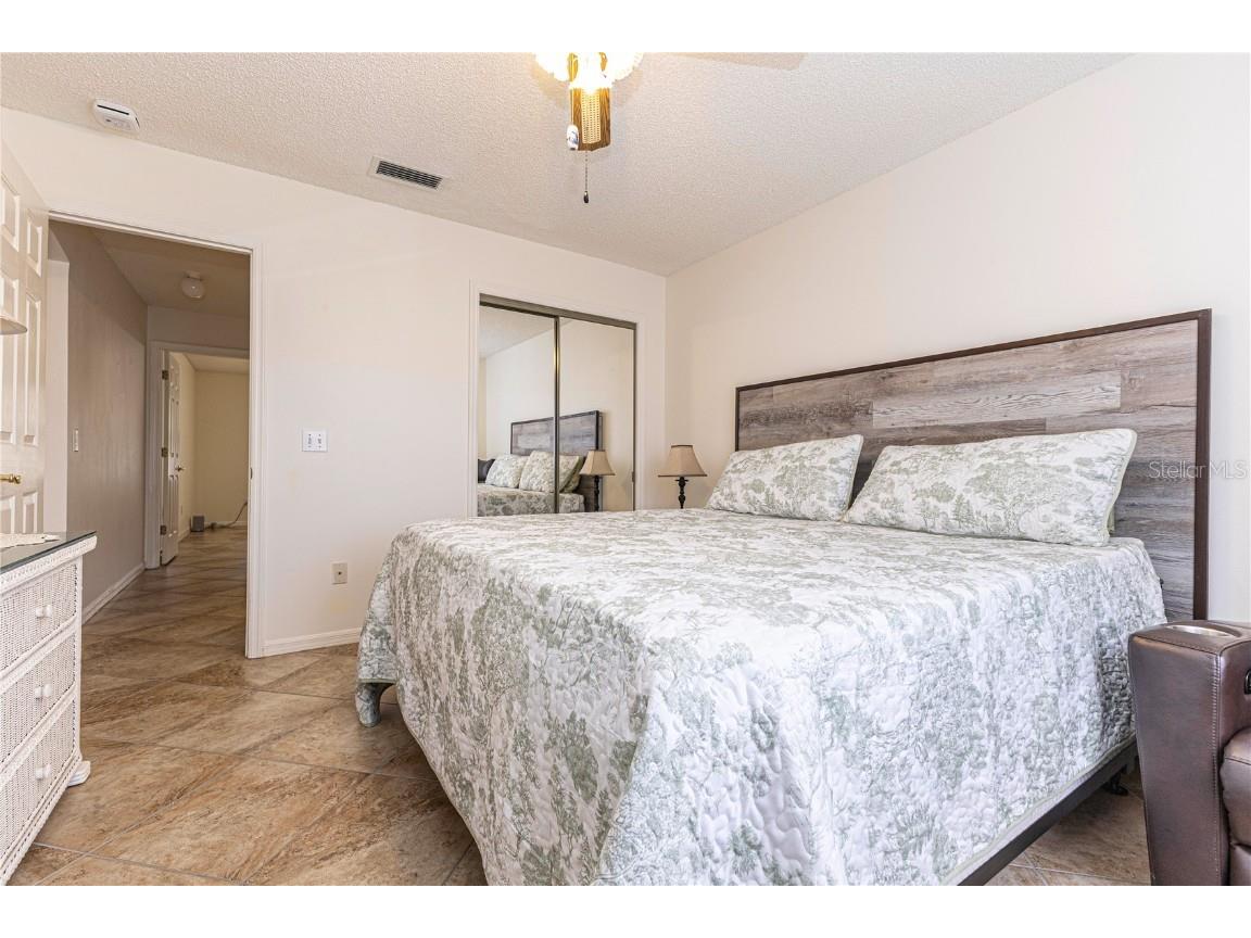 1737 Lauren Lane Lady Lake FL 32159 G5102847 image11