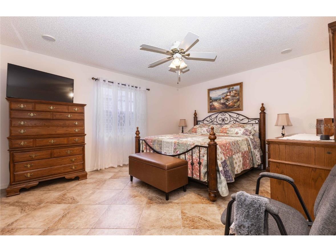 1737 Lauren Lane Lady Lake FL 32159 G5102847 image14