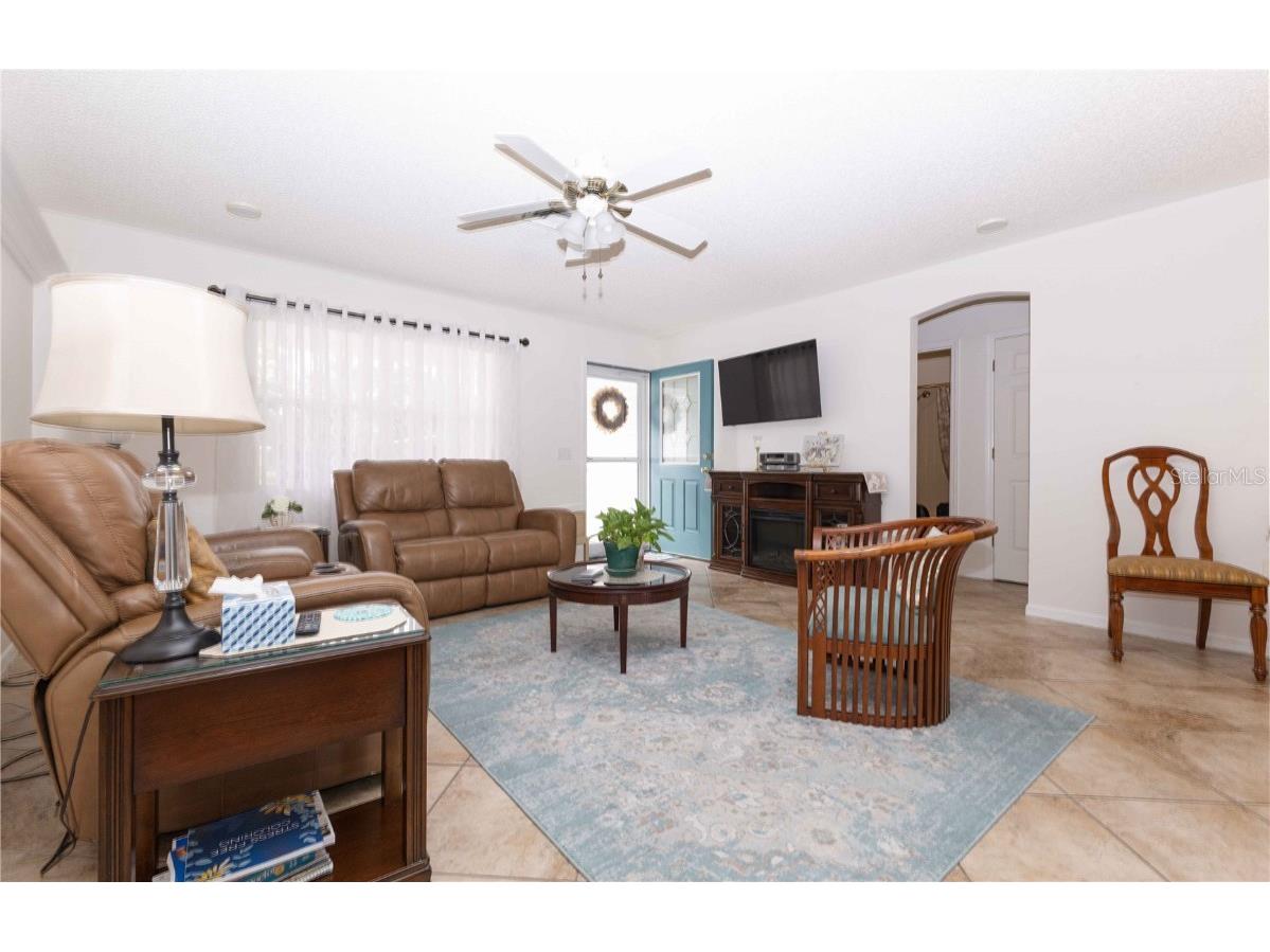 1737 Lauren Lane Lady Lake FL 32159 G5102847 image3