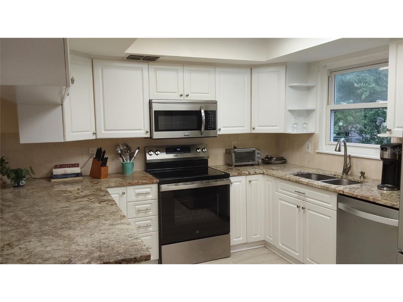 1737 Solon Avenue Dunedin FL 34698 - SCOTS LAKE TB8408036 image14