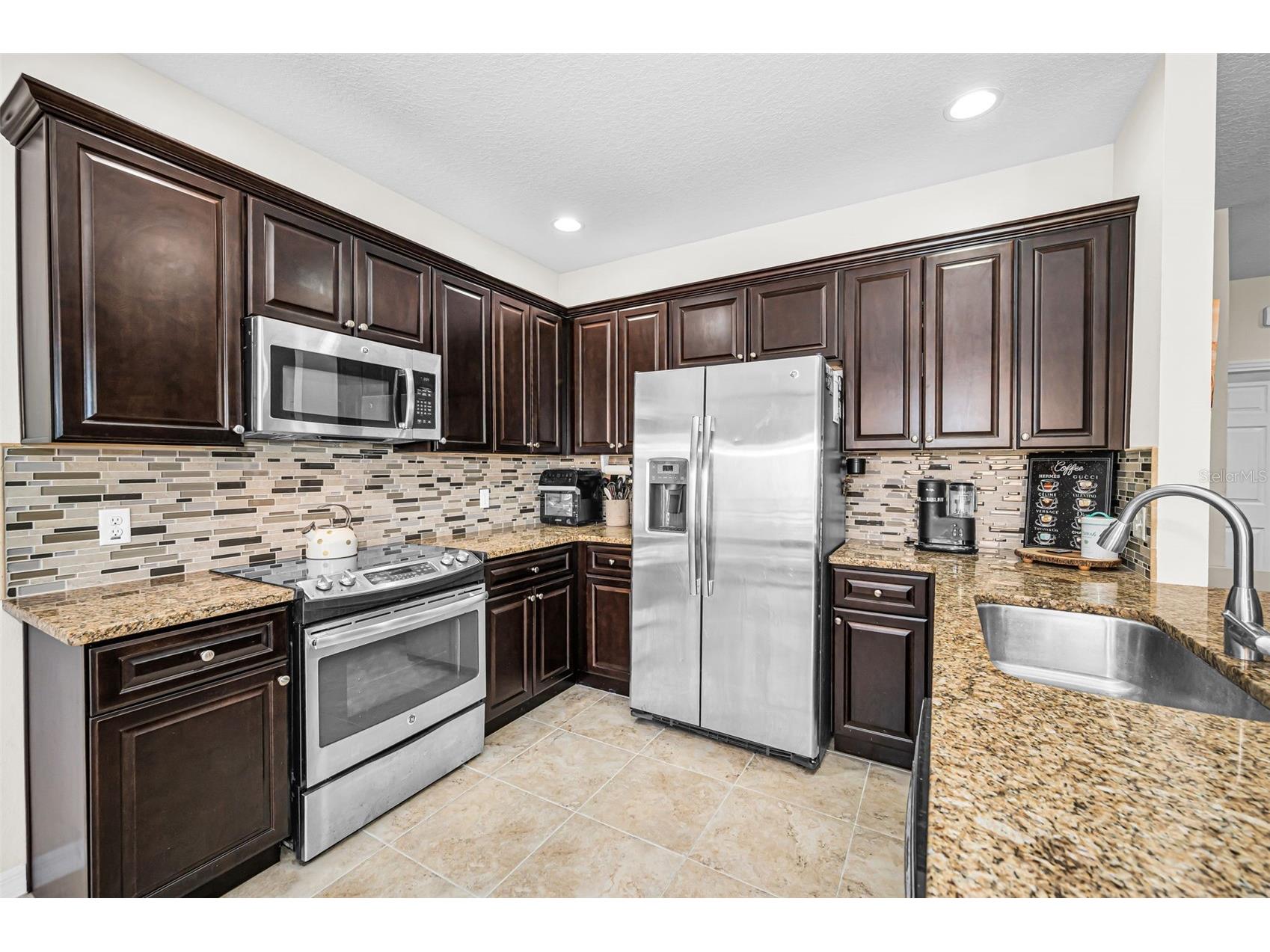 1737 Sommarie Way Tarpon Springs FL 34689 TB8511507 image4