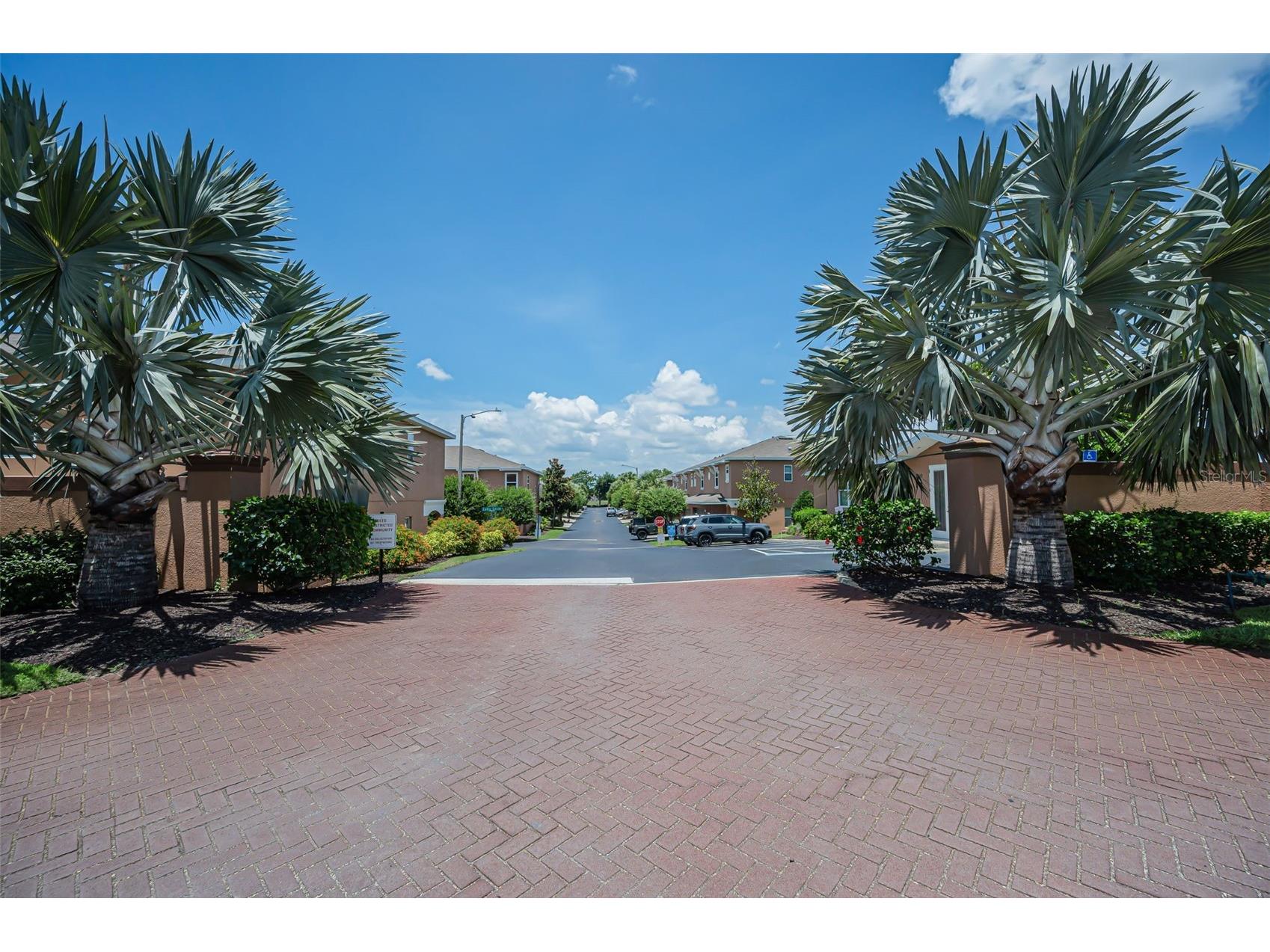1737 Sommarie Way Tarpon Springs FL 34689 TB8511507 image45