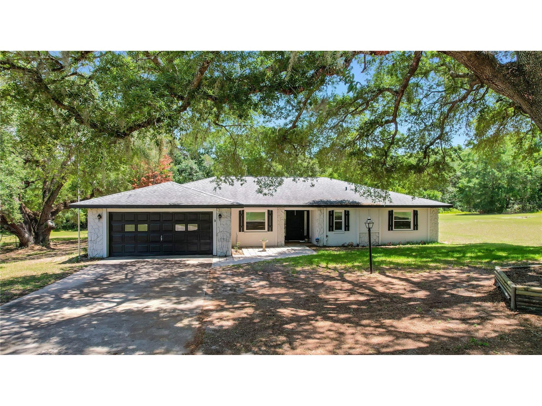 17373 SE 130th Avenue Weirsdale FL 32195 G5112110 image1