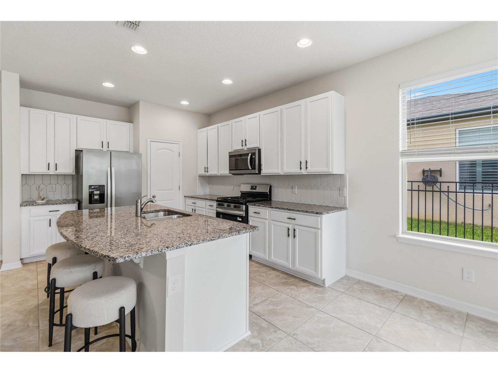 17379 Channel Way Winter Garden FL 34787 O6412749 image8
