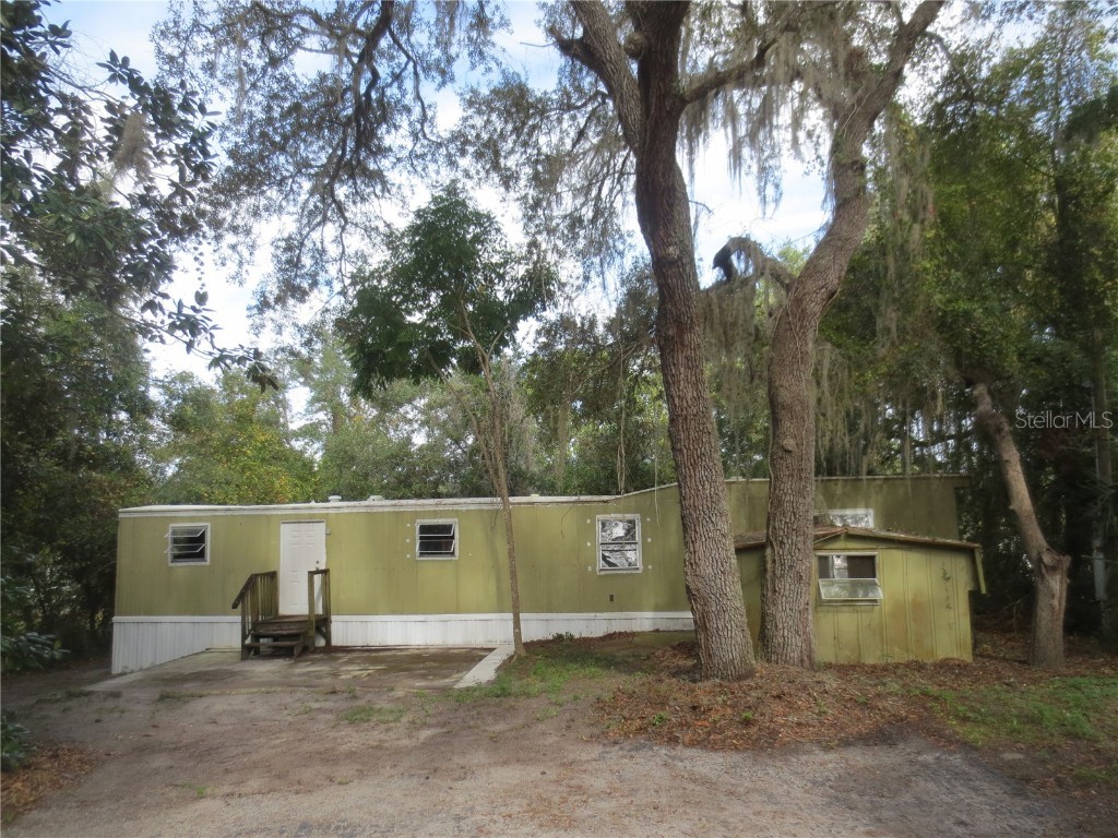 17379 SE 65th Street Ocklawaha FL 32179 - LAKE TAHOE OM689235 image1