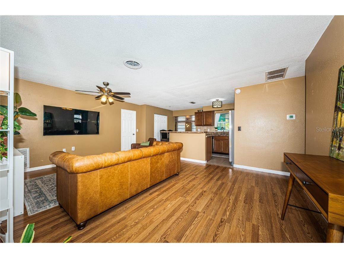 1738 Bentley Street Clearwater FL 33755 TB8458620 image4