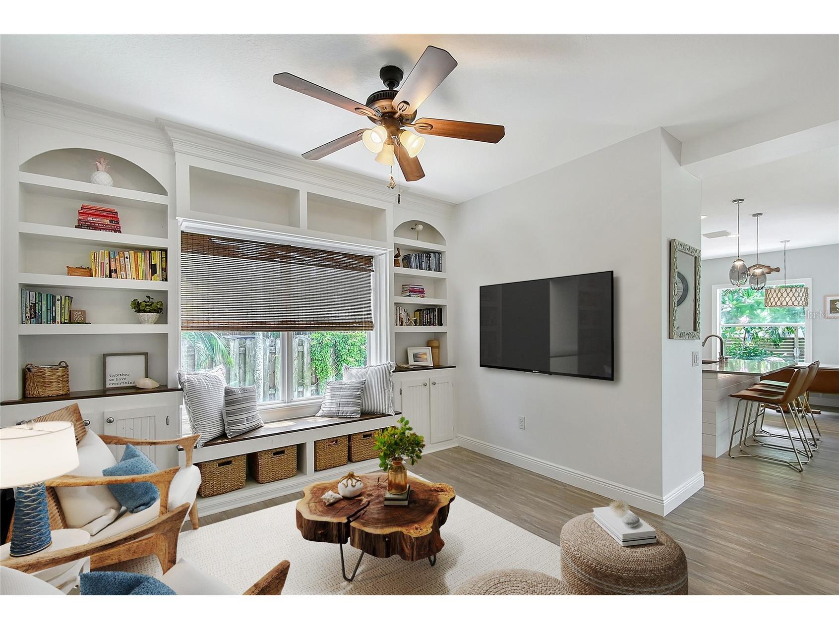 1738 Siesta Drive Sarasota FL 34239 A4692339 image17