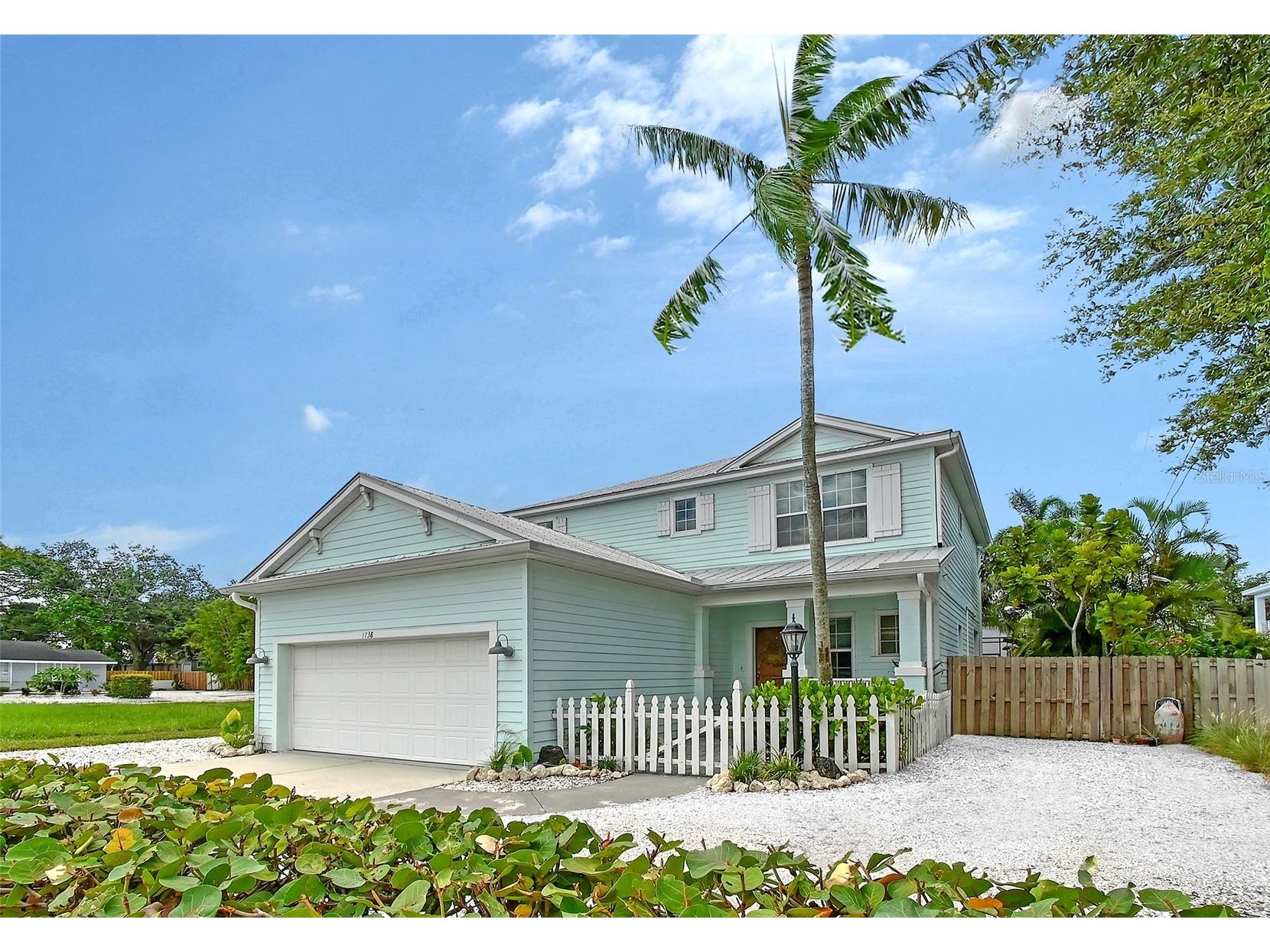 1738 Siesta Drive Sarasota FL 34239 A4692339 image2