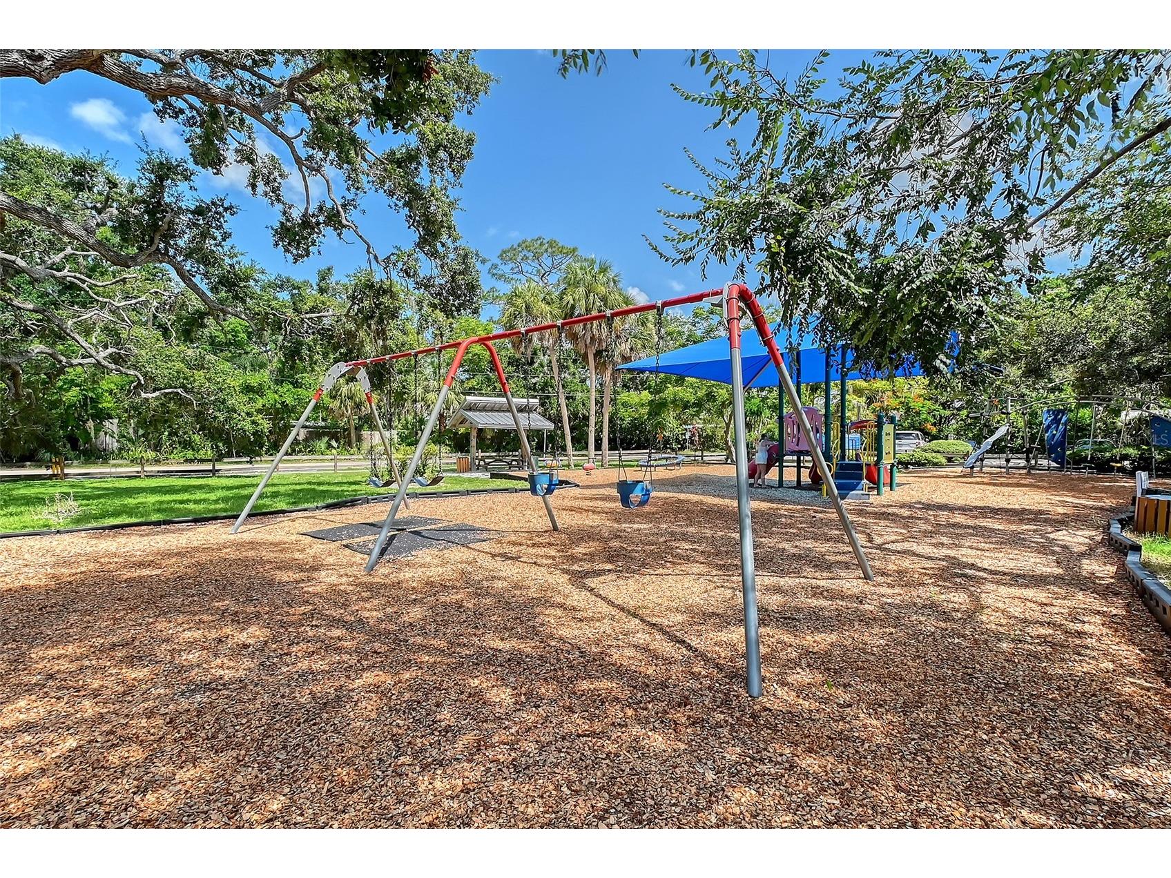 1738 Siesta Drive Sarasota FL 34239 A4692339 image64