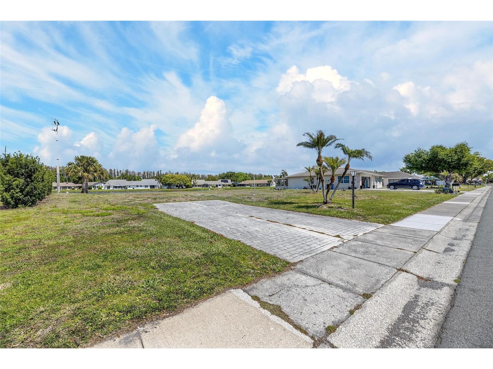 1738 W Del Webb Boulevard Sun City Center FL 33573 TB8489986 image34