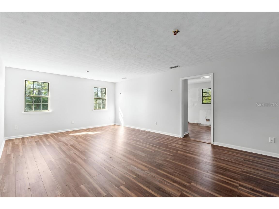 17380 NW Green Acres Road Bristol FL 32321 TB8431998 image5