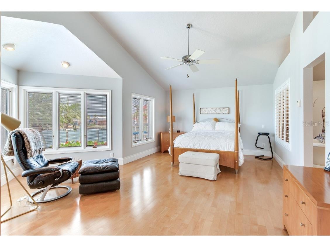 17382 Kennedy Drive North Redington Beach FL 33708 TB8371840 image33