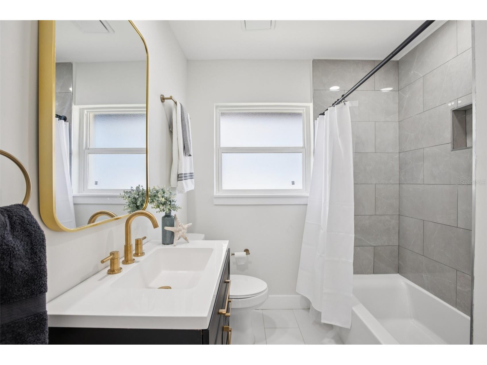 1739 Bayou Grande Boulevard NE Saint Petersburg FL 33703 - TAMPA BAY TB8452465 image22