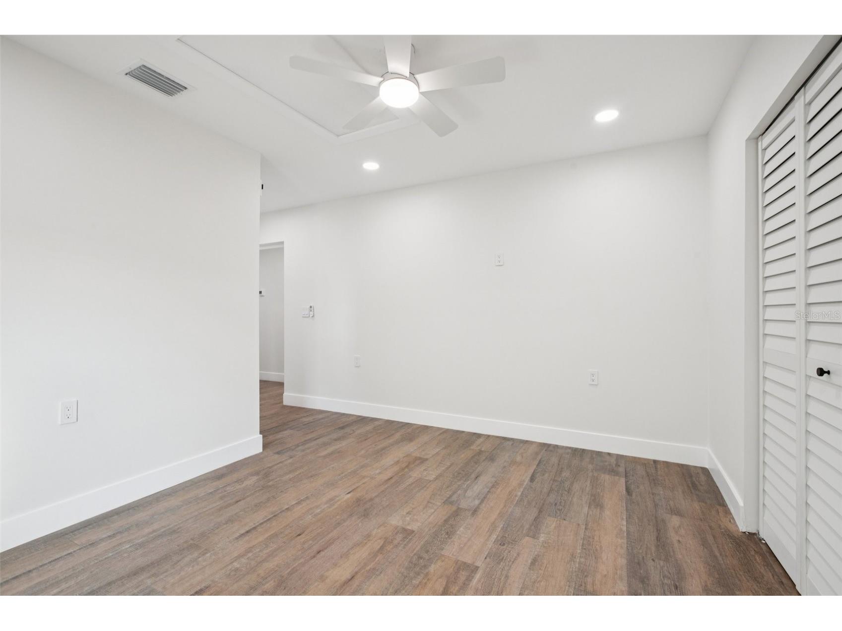 1739 Bayou Grande Boulevard NE Saint Petersburg FL 33703 - TAMPA BAY TB8477722 image26