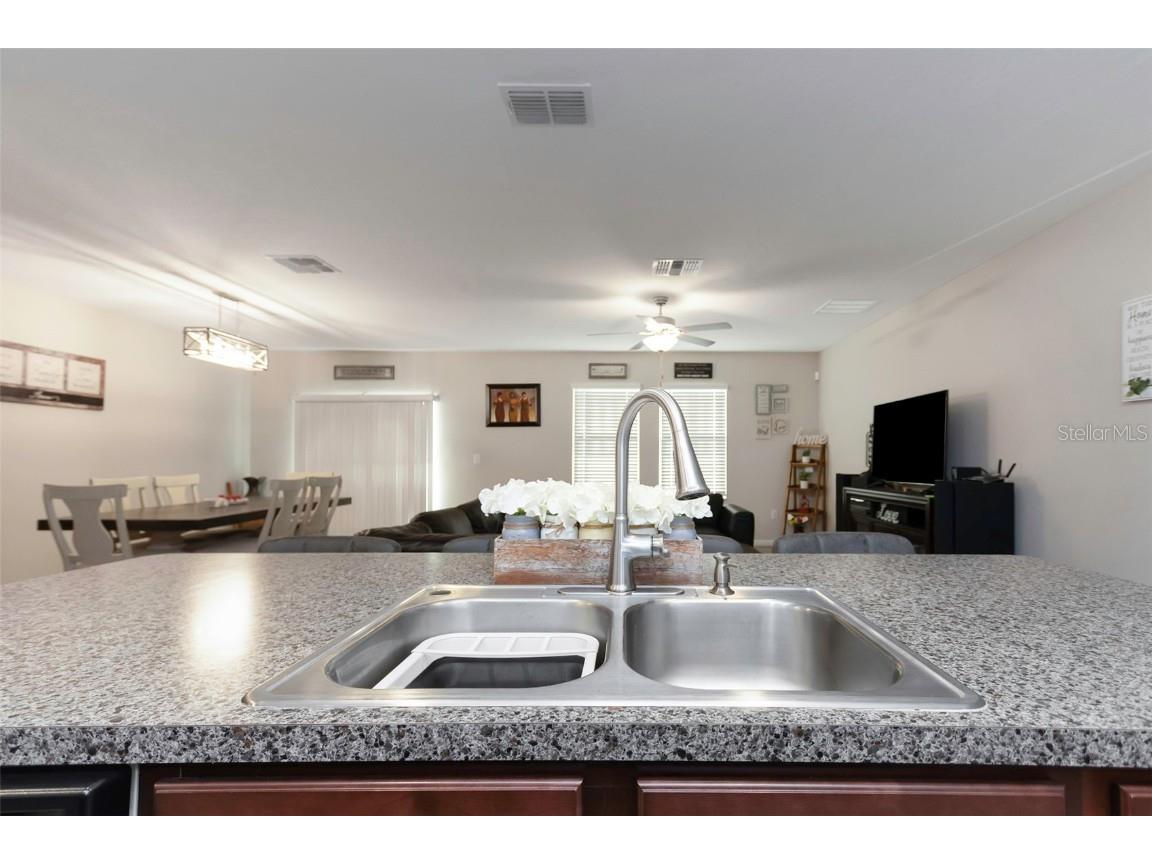 1739 Broad Winged Hawk Drive Ruskin FL 33570 OM700808 image15