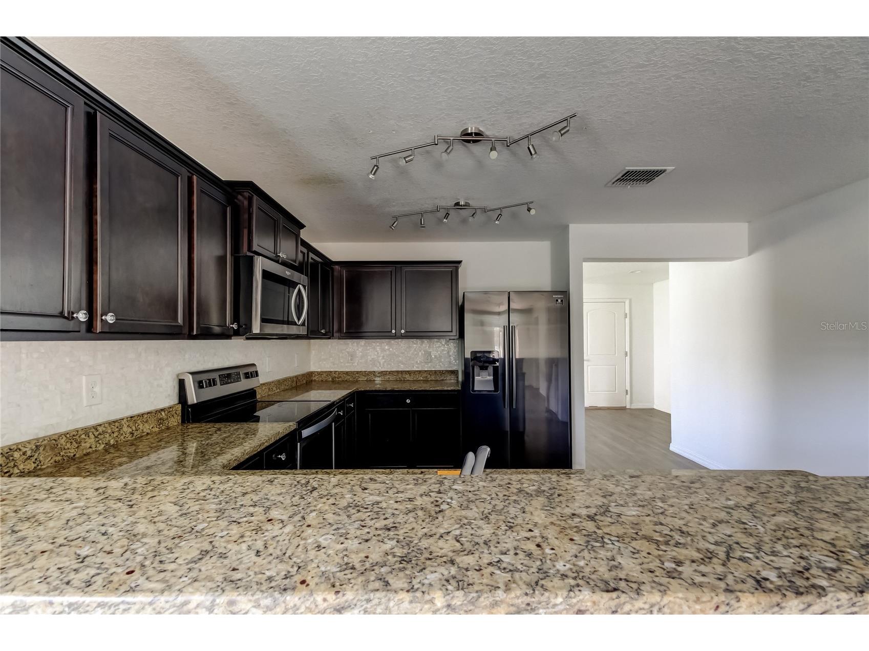 1739 Chatham Green Circle Ruskin FL 33570 TB8426439 image14