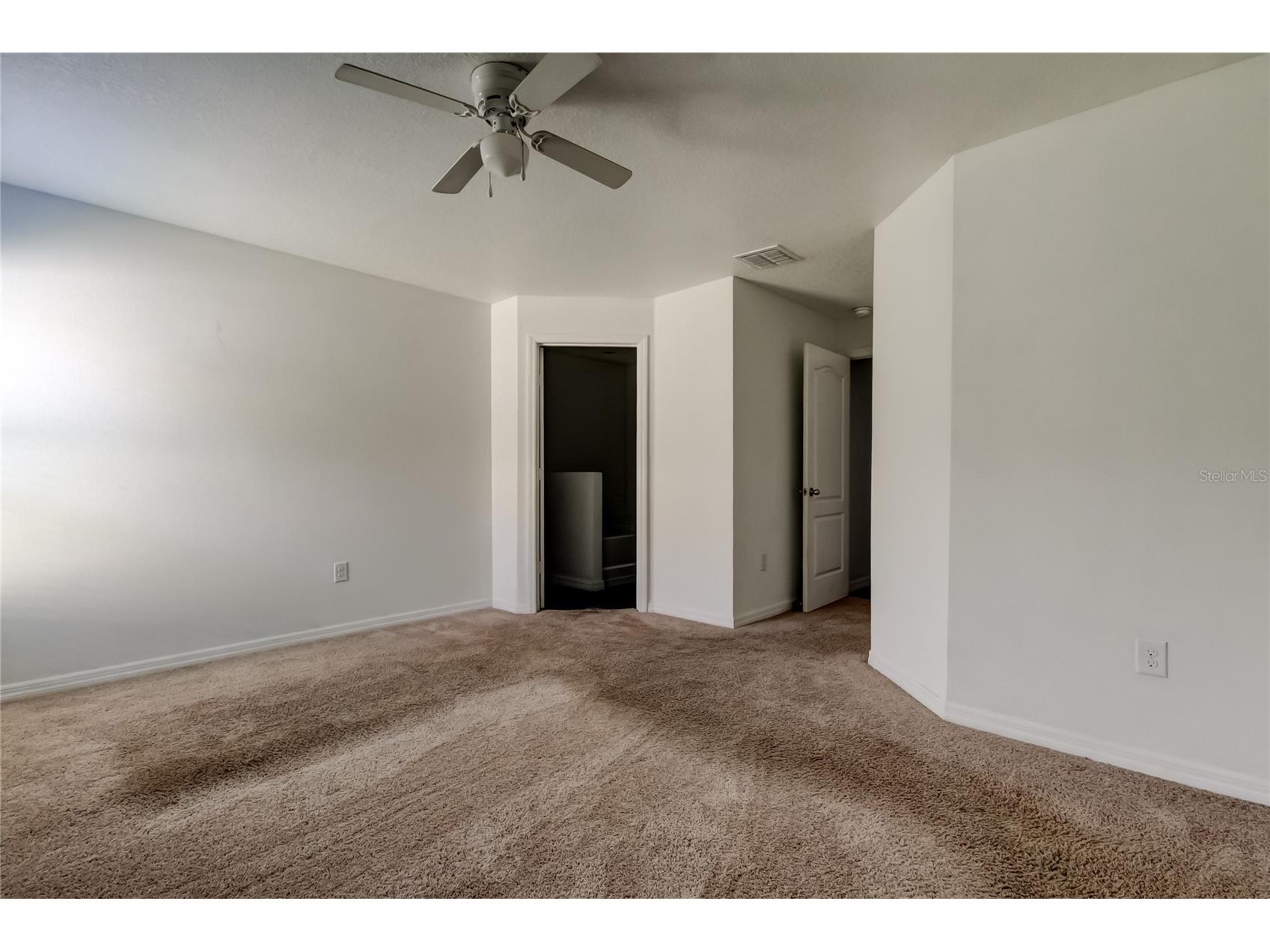 1739 Chatham Green Circle Ruskin FL 33570 TB8426439 image20