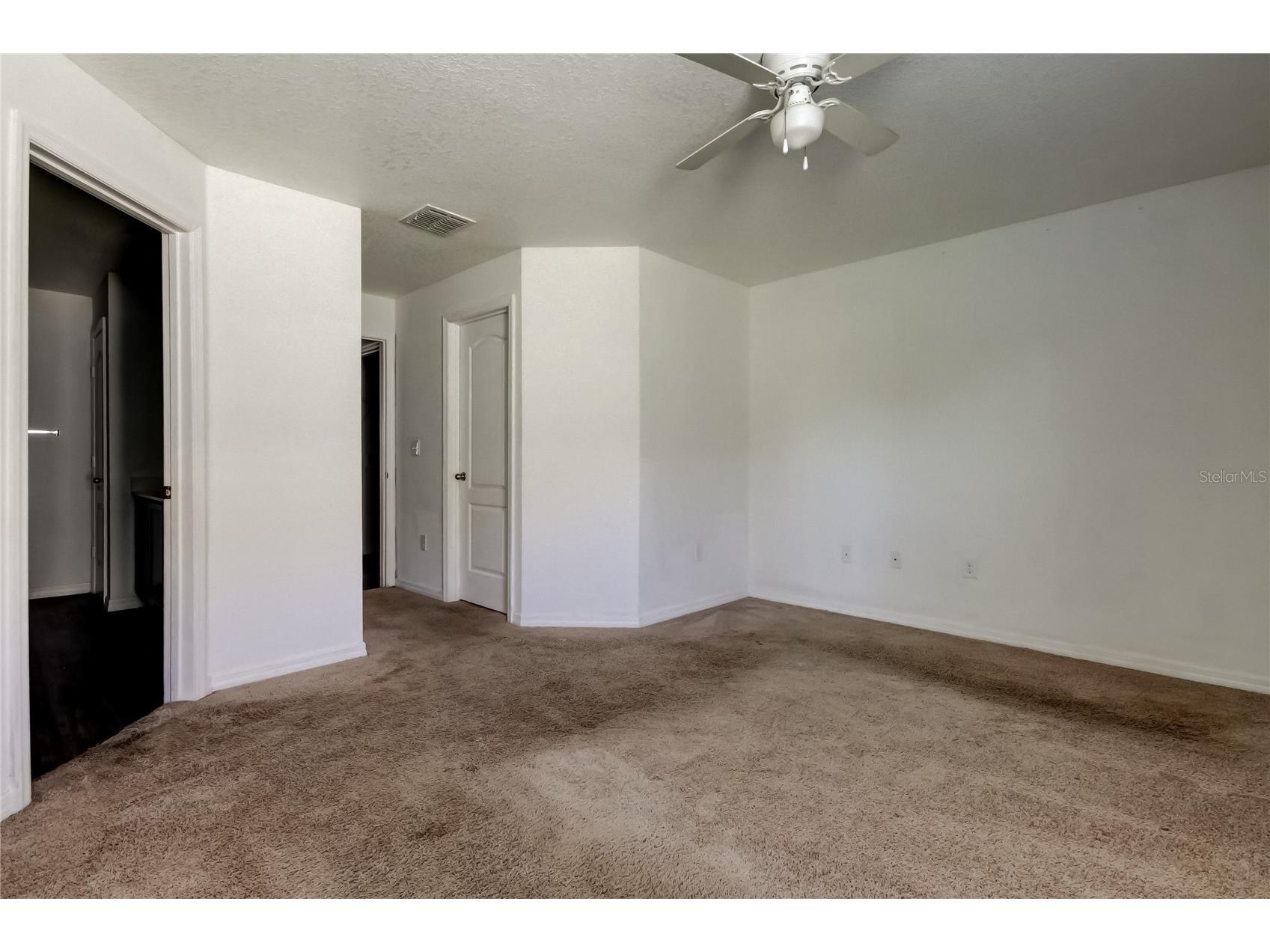 1739 Chatham Green Circle Ruskin FL 33570 TB8426439 image21