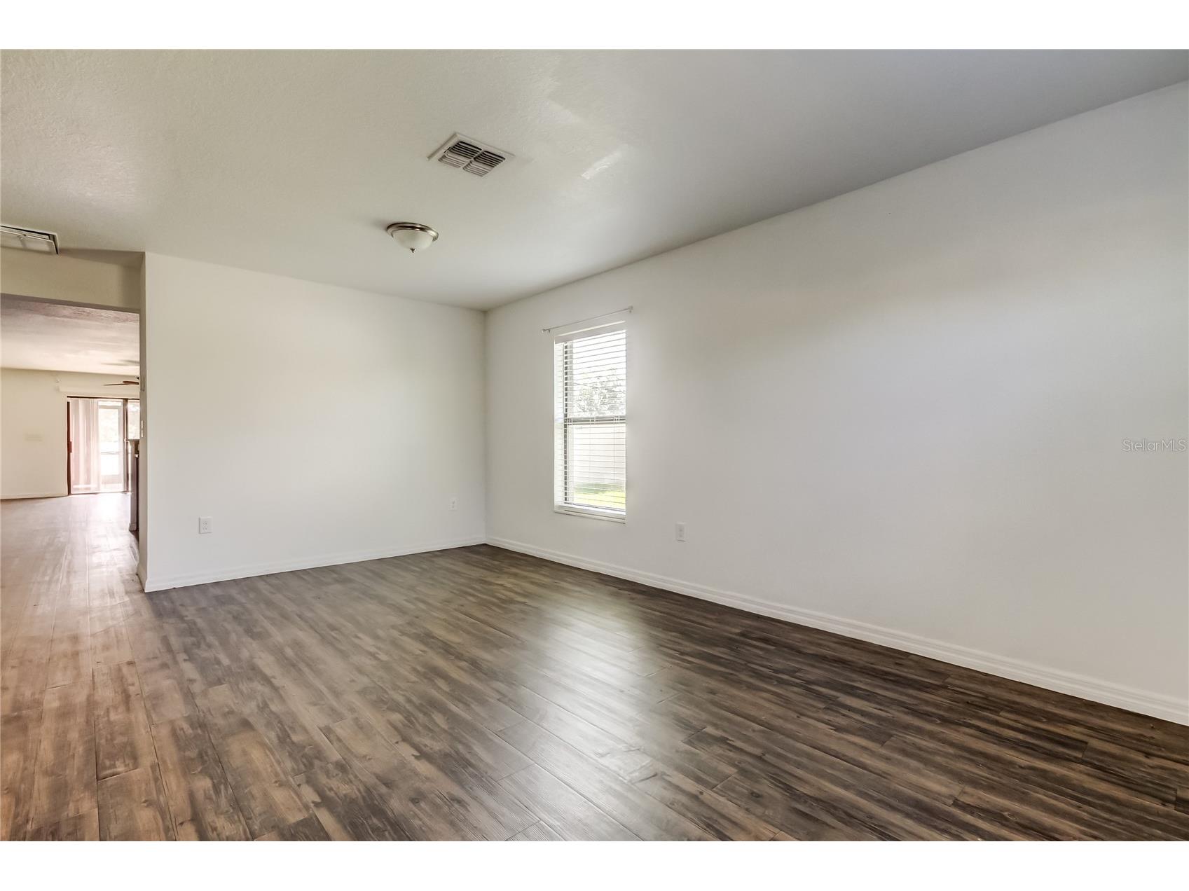 1739 Chatham Green Circle Ruskin FL 33570 TB8426439 image5