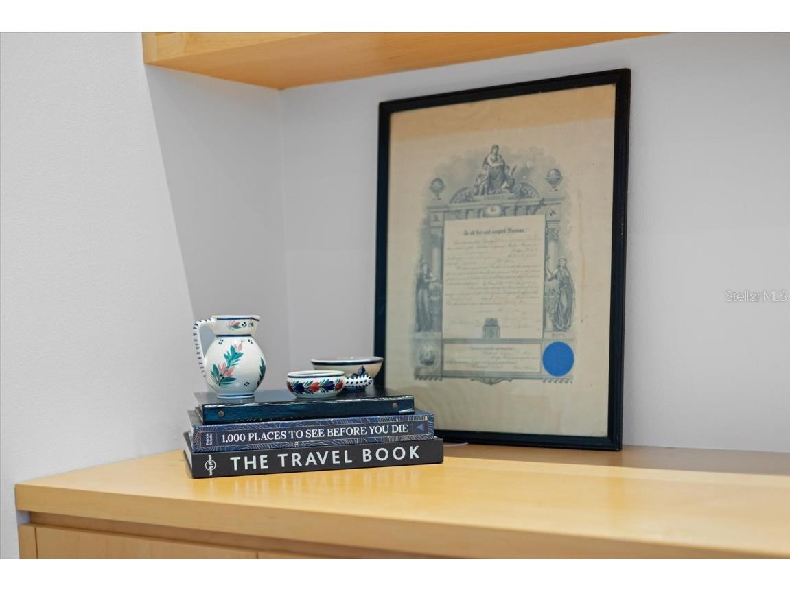 1739 Cherokee Drive Sarasota FL 34239 A4670822 image60